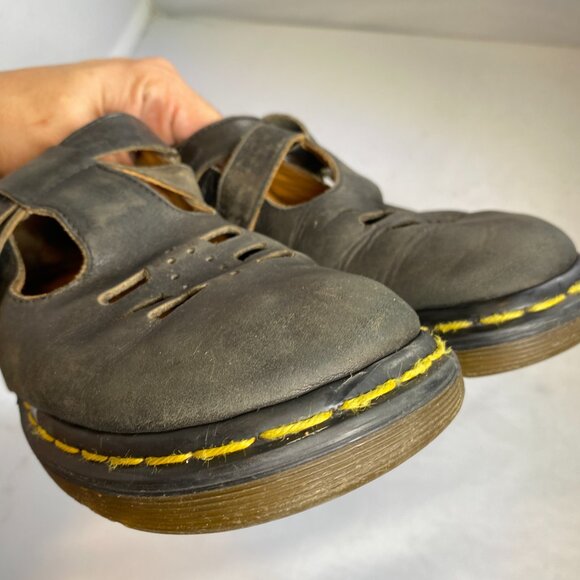 DR. MARTENS  MARY JANE CRAZY HORSE WOMENS SHOES Sz 6 - Picture 11 of 12